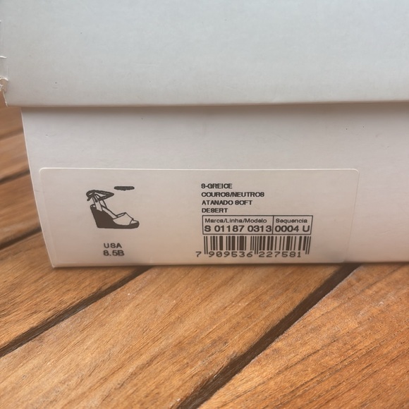 Schutz Atanado soft desert wedges, size 8.5 B - Picture 6 of 10